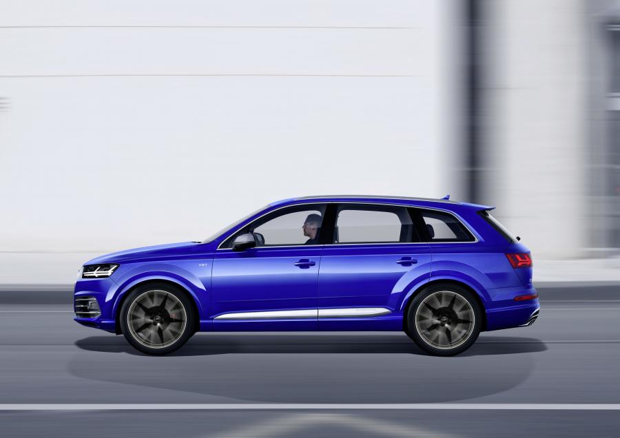  Audi SQ7 TDI (4M) 2016 года  (WW) (фото 9 из 35)